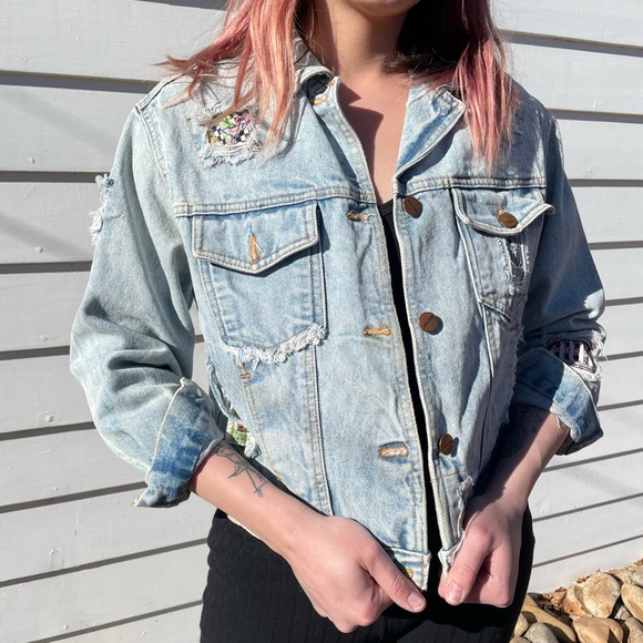 Vintage Jackets & Blazers - Vintage Cropped Denim Jacket